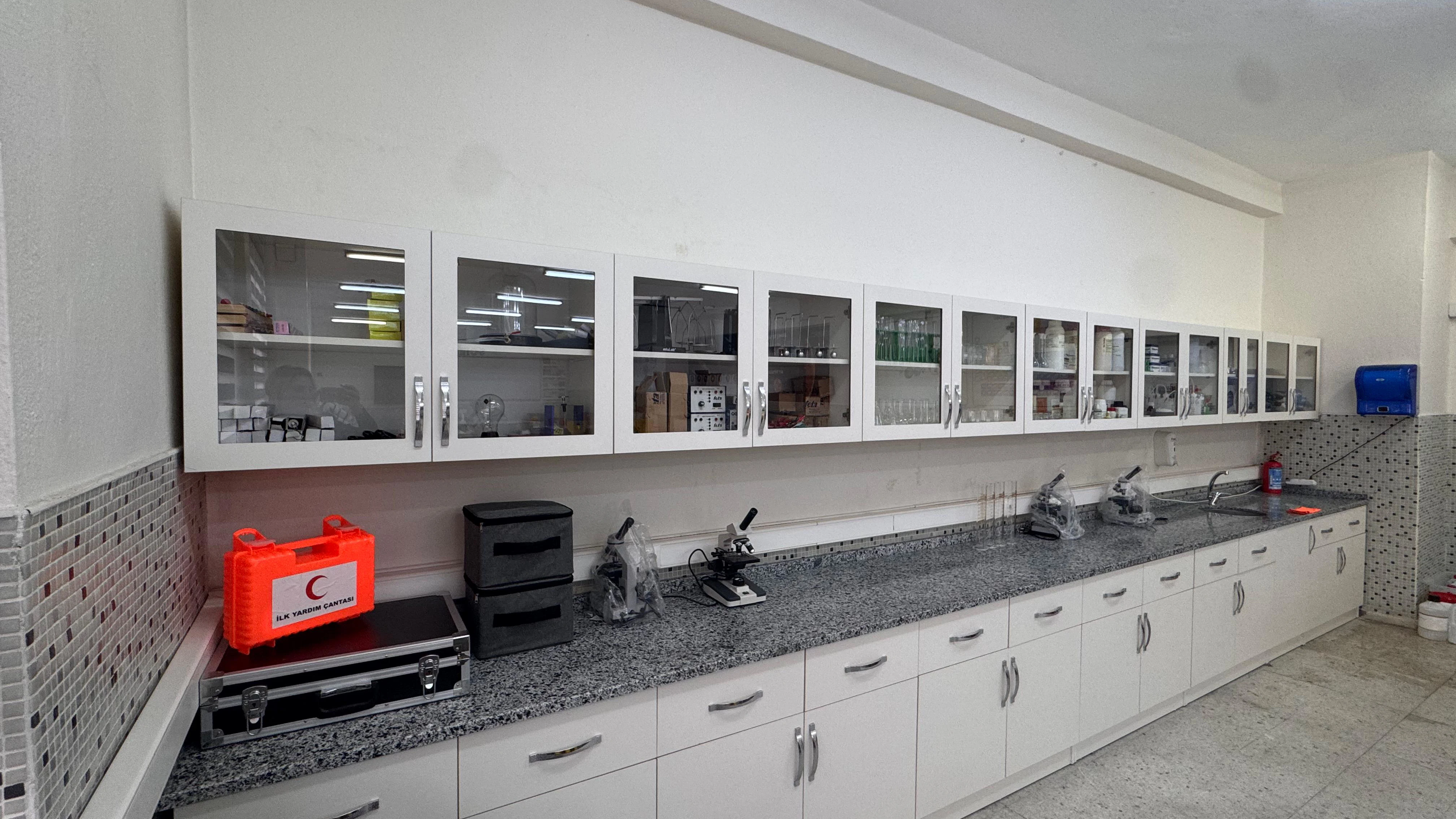 Aziz Sancar Araştıran Çocuk Fen Laboratuvarı Kuruldu